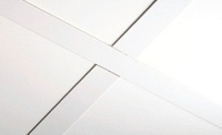 Metálico Board. Panel metálico como opción de un techo sencillo. Recubierto por una capa de pintura de poliéster en polvo.